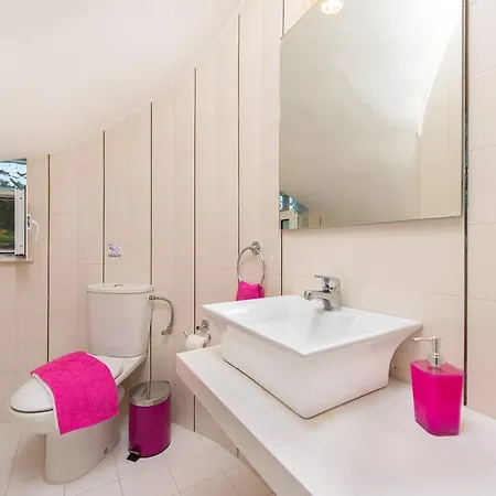 Dora Villa Faliraki